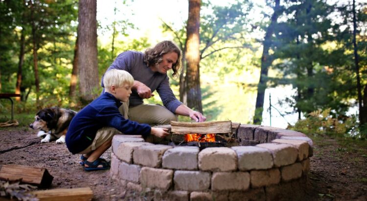 How to build a campfire